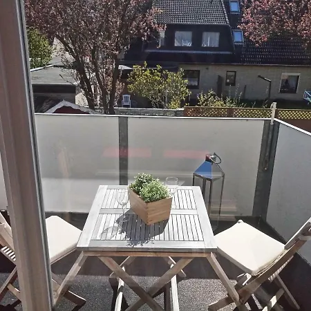 Апартаменты Geele Hus 5 Бюзум