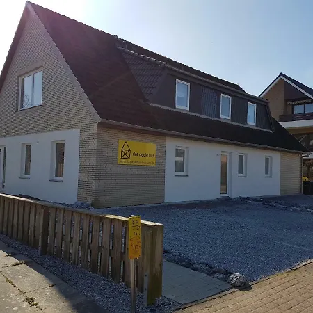 Geele Hus 5 Апартаменты *