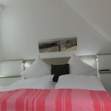 Geele Hus 5 Бюзум